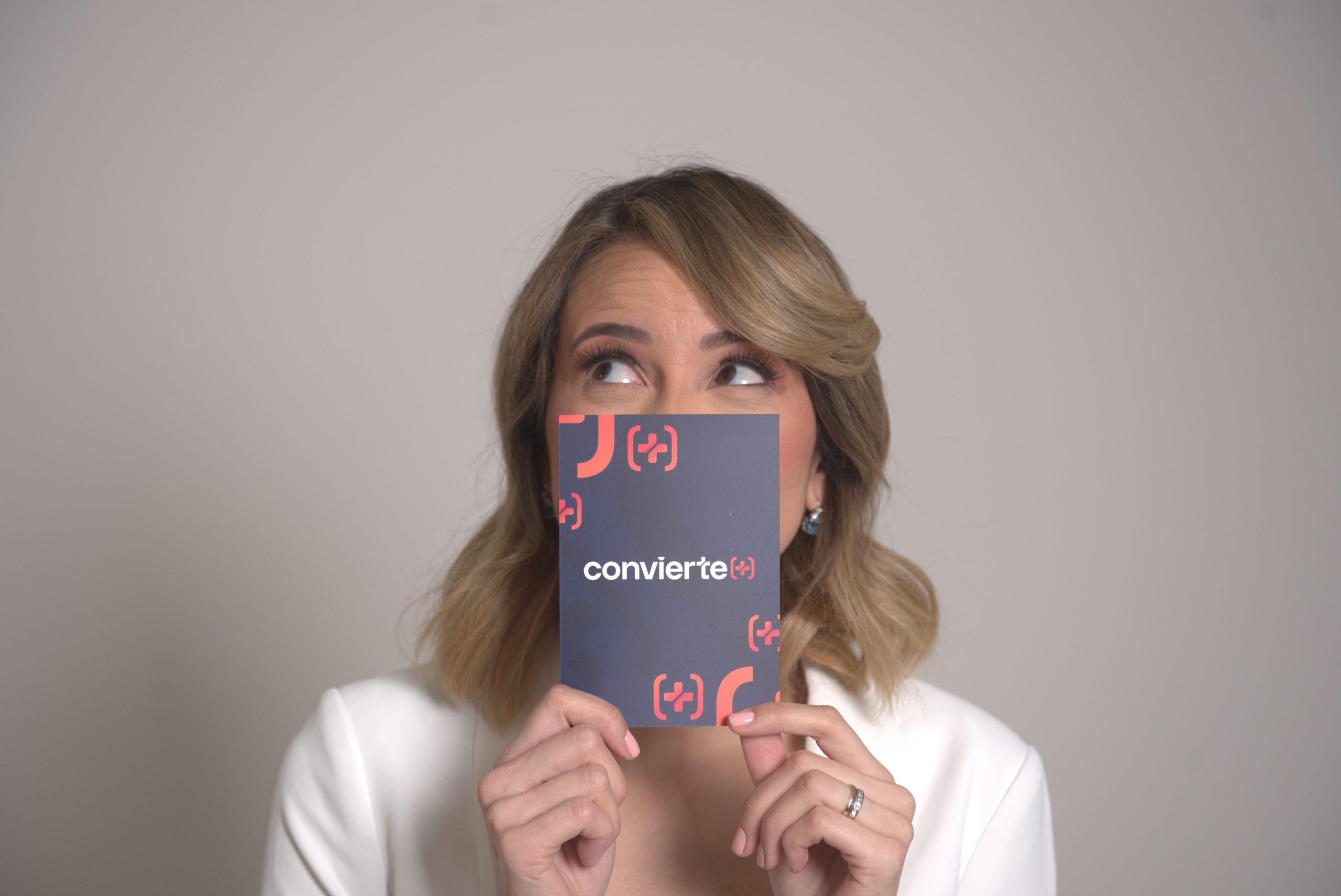 Lee más sobre el artículo Certificación en Marketing Digital con Vilma Núñez